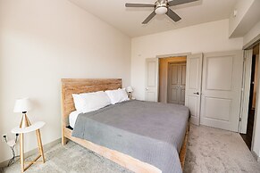 Uptown Fully Furnished Apartments