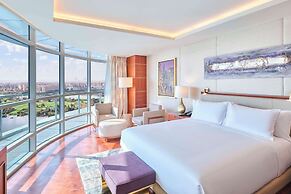 Hilton Cairo Nile Maadi