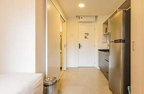 Charlie Sabiá Moema Essential