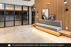 Charlie Sabiá Moema Essential