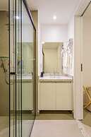 Charlie Sabiá Moema Essential