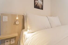 Charlie Sabiá Moema Essential