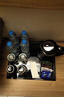 VRR Hotel's And Convention Centre