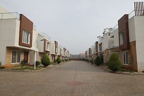 VRR Hotel's And Convention Centre