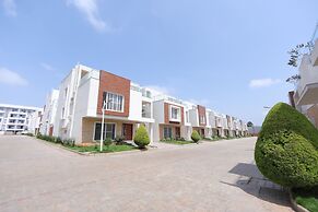 VRR Hotel's And Convention Centre