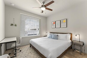 Upscale 2BR King Suite Close to DT Domain UT