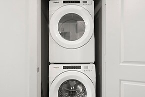 Prime Soco Quaint 1BR King Suite w Pool Parking