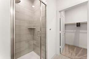 Prime Soco Quaint 1BR King Suite w Pool Parking