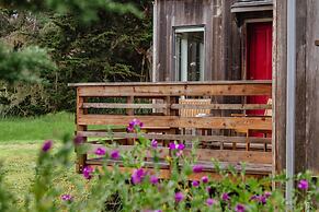 SCP Mendocino Inn and Farm