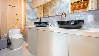 Gangneung Booyoonok Hanok Pension