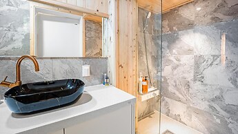 Gangneung Booyoonok Hanok Pension