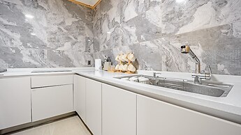 Gangneung Booyoonok Hanok Pension