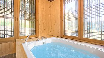 Gangneung Booyoonok Hanok Pension