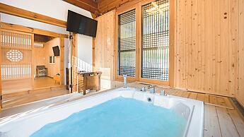 Gangneung Booyoonok Hanok Pension