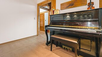 Gangneung Booyoonok Hanok Pension