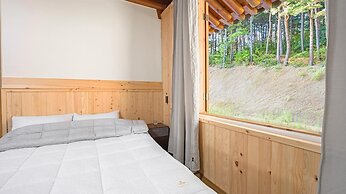 Gangneung Booyoonok Hanok Pension