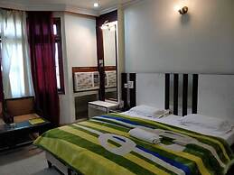 Hotel Yatrik