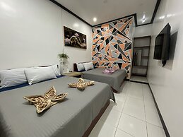 Julz El Nido Inn by Cocotel