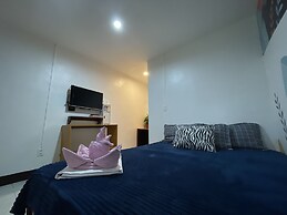 Julz El Nido Inn by Cocotel