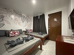 Julz El Nido Inn by Cocotel