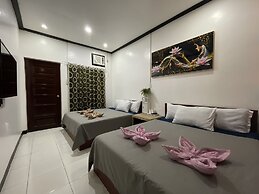 Julz El Nido Inn by Cocotel