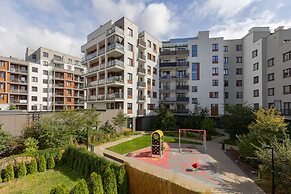 Warsaw Apartment Jurajska by Renters