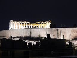 Great apt with amazing view in Koukaki