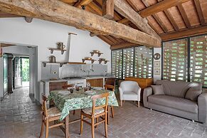 Studio With Pool And Orchard