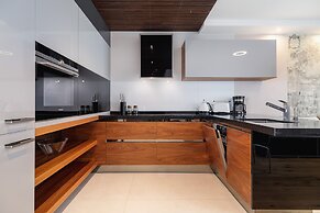 Apatment Lux Chopina by Renters Prestige