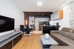 Apatment Lux Chopina by Renters Prestige