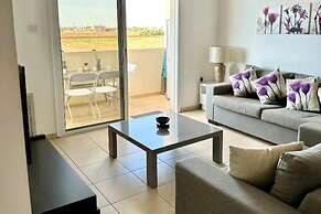 Liopetri 2-bed Apt, Sleeps 6, Pool, 10min to Beach