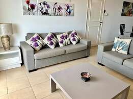 Liopetri 2-bed Apt, Sleeps 6, Pool, 10min to Beach