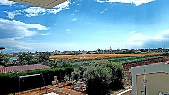 Stunning Spacious 2-bed Apartment in Liopetri