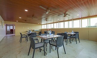 Itsy Hotels Elite Inn