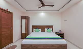 Itsy Hotels Elite Inn