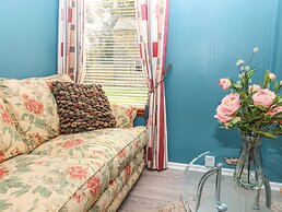 Lodge Two, Country View Park