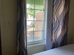 Sea Coast Inn & Suites