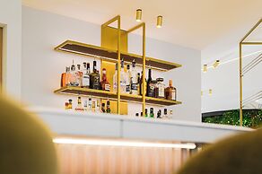 The CORNR Hotel
