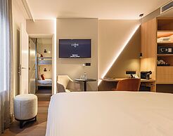 The CORNR Hotel