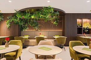 The CORNR Hotel