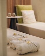 The CORNR Hotel