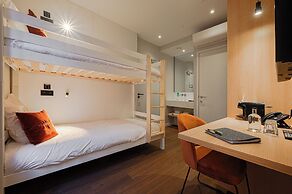 The CORNR Hotel