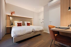 The CORNR Hotel