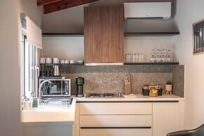 Belle Athenes - Luxury Rooms at Monastiraki Railway Station