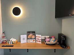 Belle Athenes - Luxury Rooms at Monastiraki Railway Station