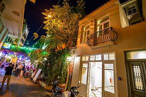 Belle Athenes - Luxury Rooms at Monastiraki Railway Station
