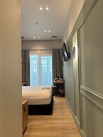 Belle Athenes - Luxury Rooms at Monastiraki Railway Station