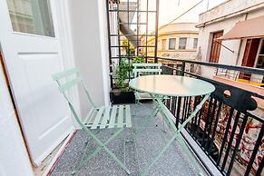 Belle Athenes - Luxury Rooms at Monastiraki Railway Station