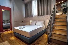 Belle Athenes - Luxury Rooms at Monastiraki Railway Station