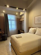 Belle Athenes - Luxury Rooms at Monastiraki Railway Station
